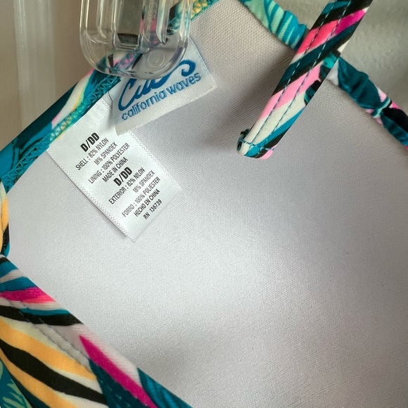 California Waves 2 piece bathing suit D/DD top,cups,underwire XL bottom colorful - Picture 11 of 13